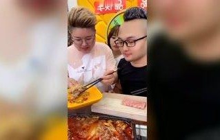 娱乐吃瓜酱过生日,星光熠熠，欢乐满溢